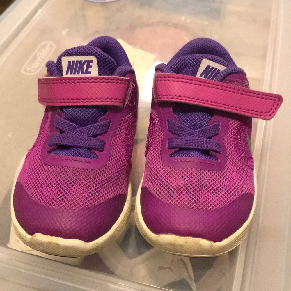 Very good condition Nike sneakers